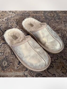 UGG Kids Keegan Metallic Slippers Kids 1